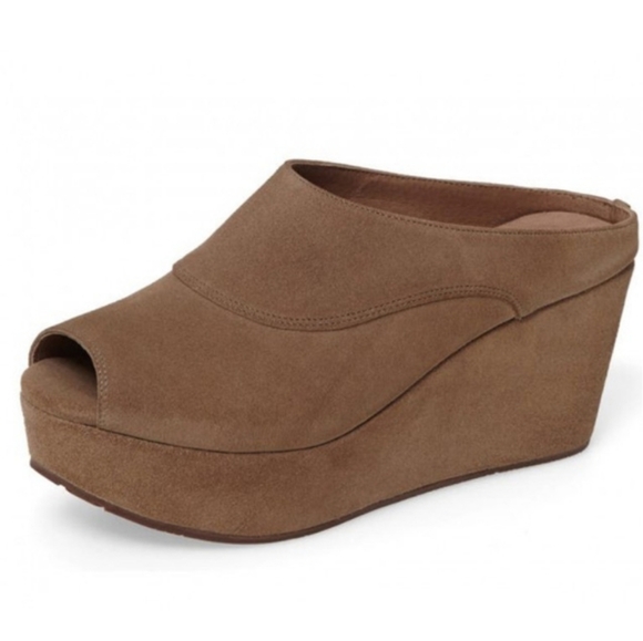 Chocolat Blu Shoes - Chocolat Blu Wind Peep Toe Suede Platform Wedge Mule Size 8